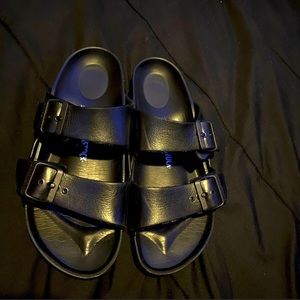 Women Birkenstock size 39 (8)